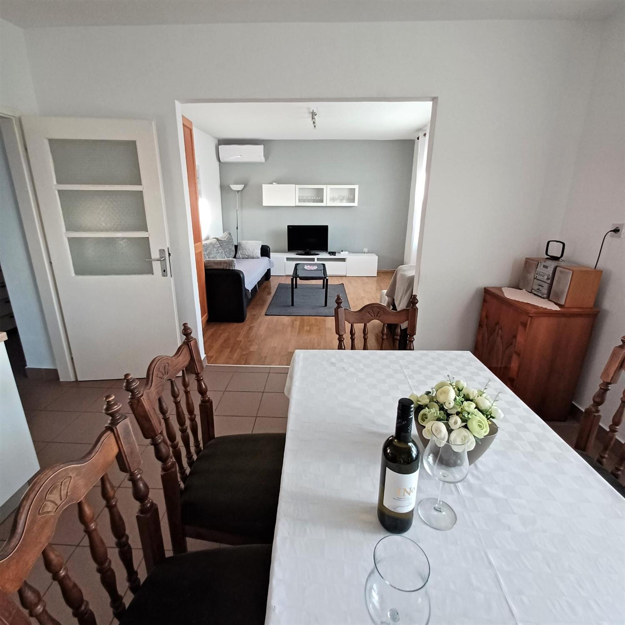 סנג' Apartmani Nada מראה חיצוני תמונה